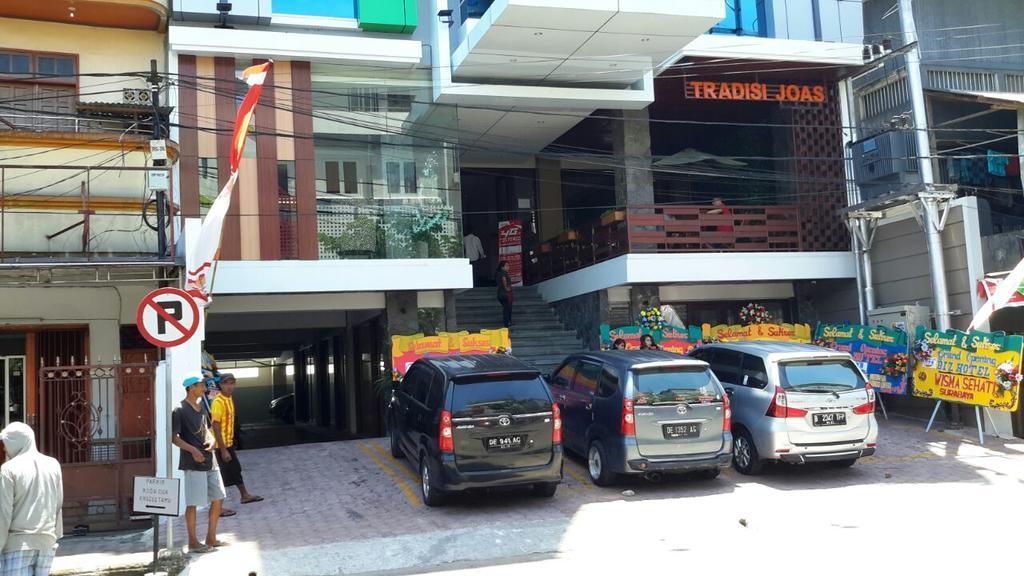 אמבון Biz Hotel City Center מראה חיצוני תמונה