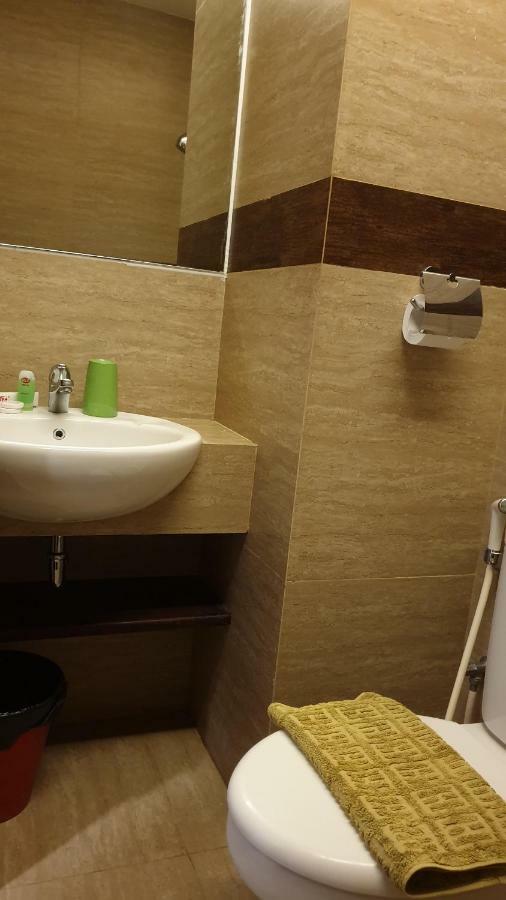 אמבון Biz Hotel City Center מראה חיצוני תמונה