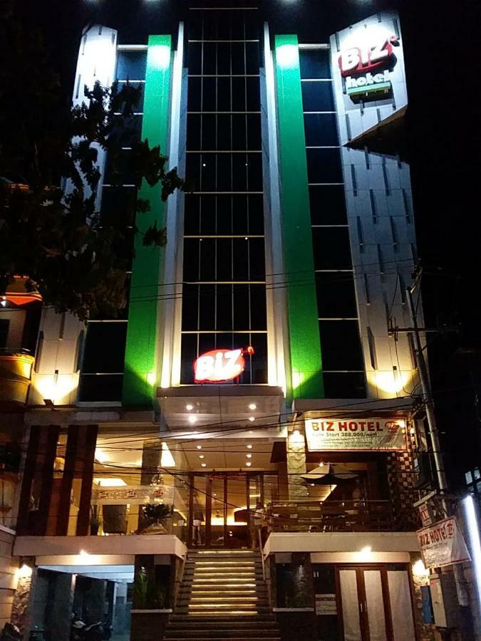 אמבון Biz Hotel City Center מראה חיצוני תמונה